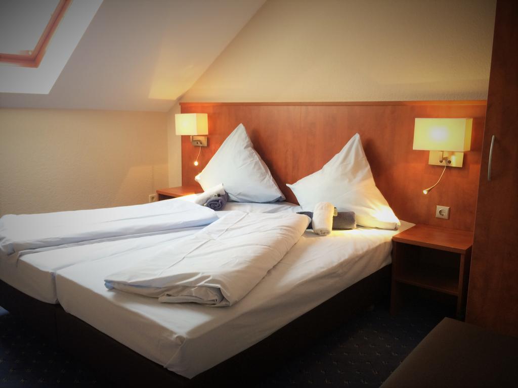Hotel - Restaurant Braustube Haaren Екстер'єр фото